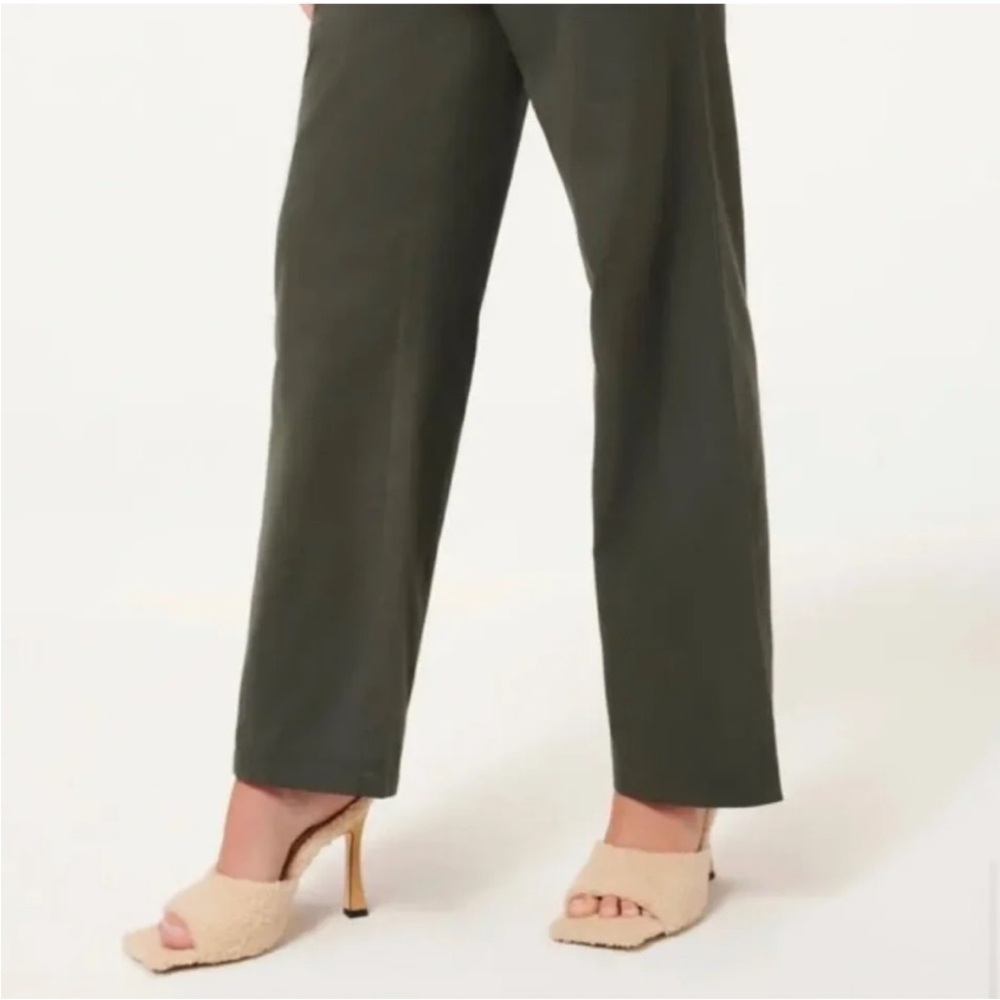 Good American Cream Heels